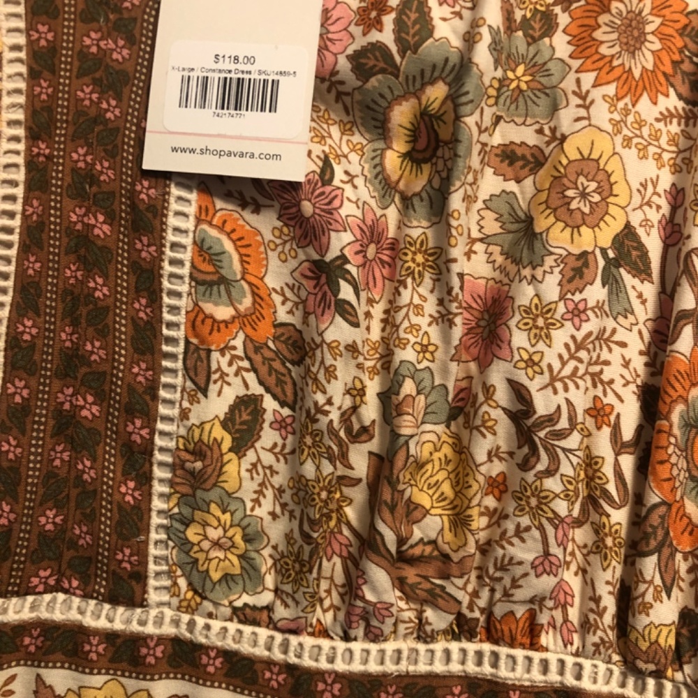 Floral Print Maxi Dress - Picture 3 of 6